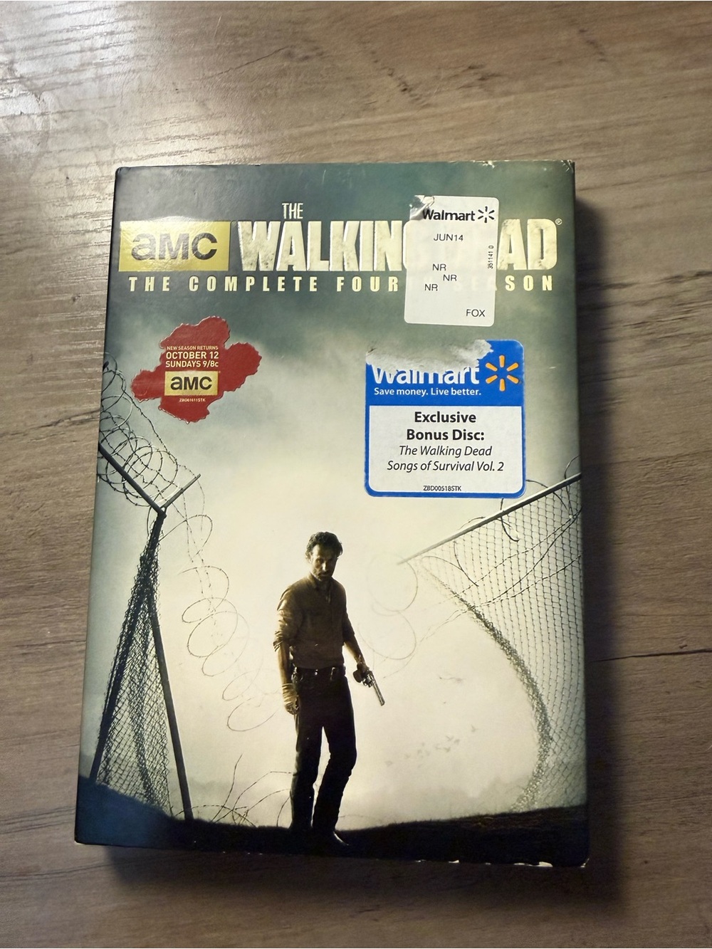 season 4 TWD dvd
